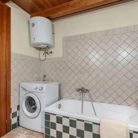 Ampio In Centro Dorgali